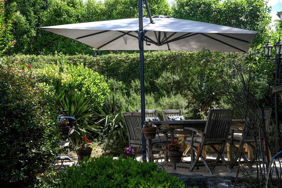Maison à UZES