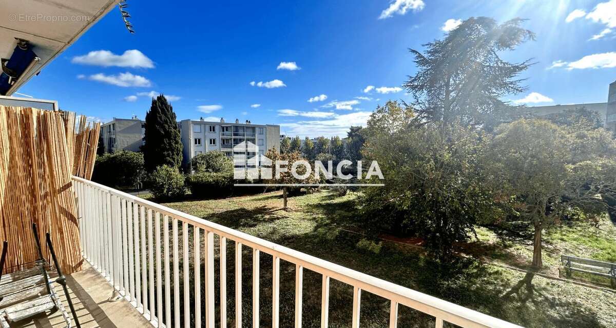 Appartement à BEZIERS