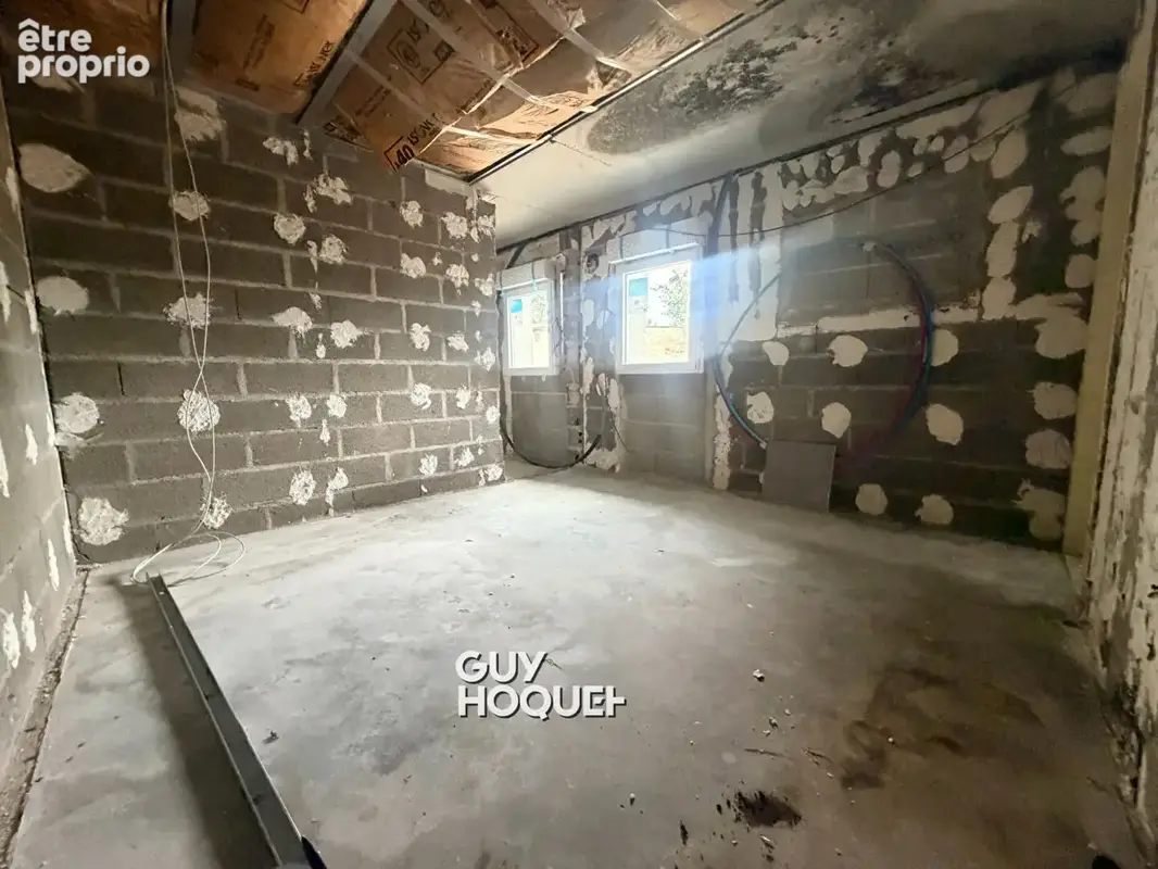 Maison à fort potentiel avec grand terrain à pouilloux !!! - photo 10
