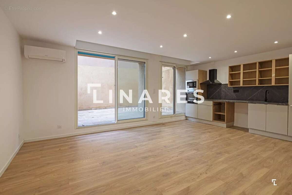 Appartement à MARSEILLE-12E