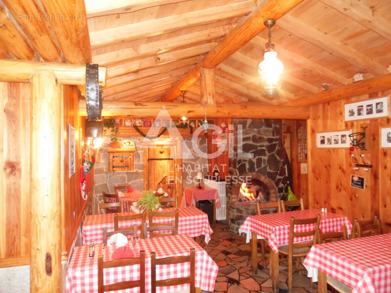 Commerce à CHAMROUSSE