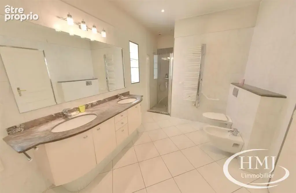 Maison 8 pièces 212 m² à vendre à Courcouronnes (91080) - photo 9