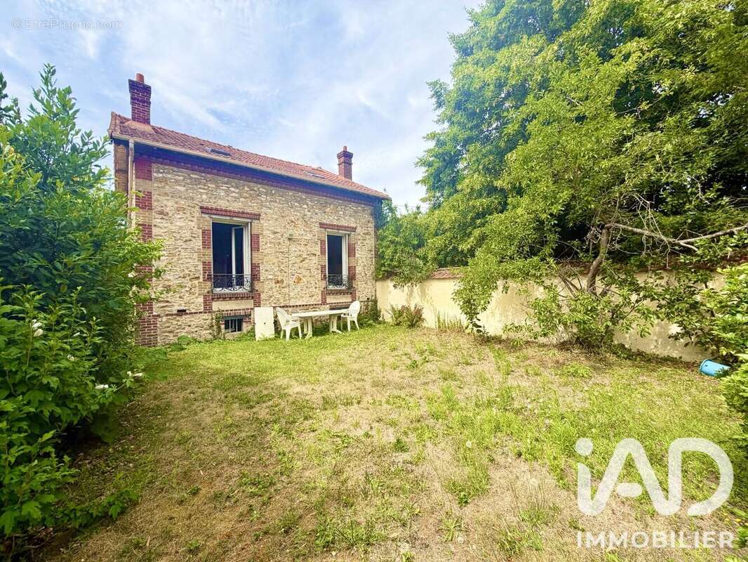 Maison 98 m² à Taverny  - photo 3