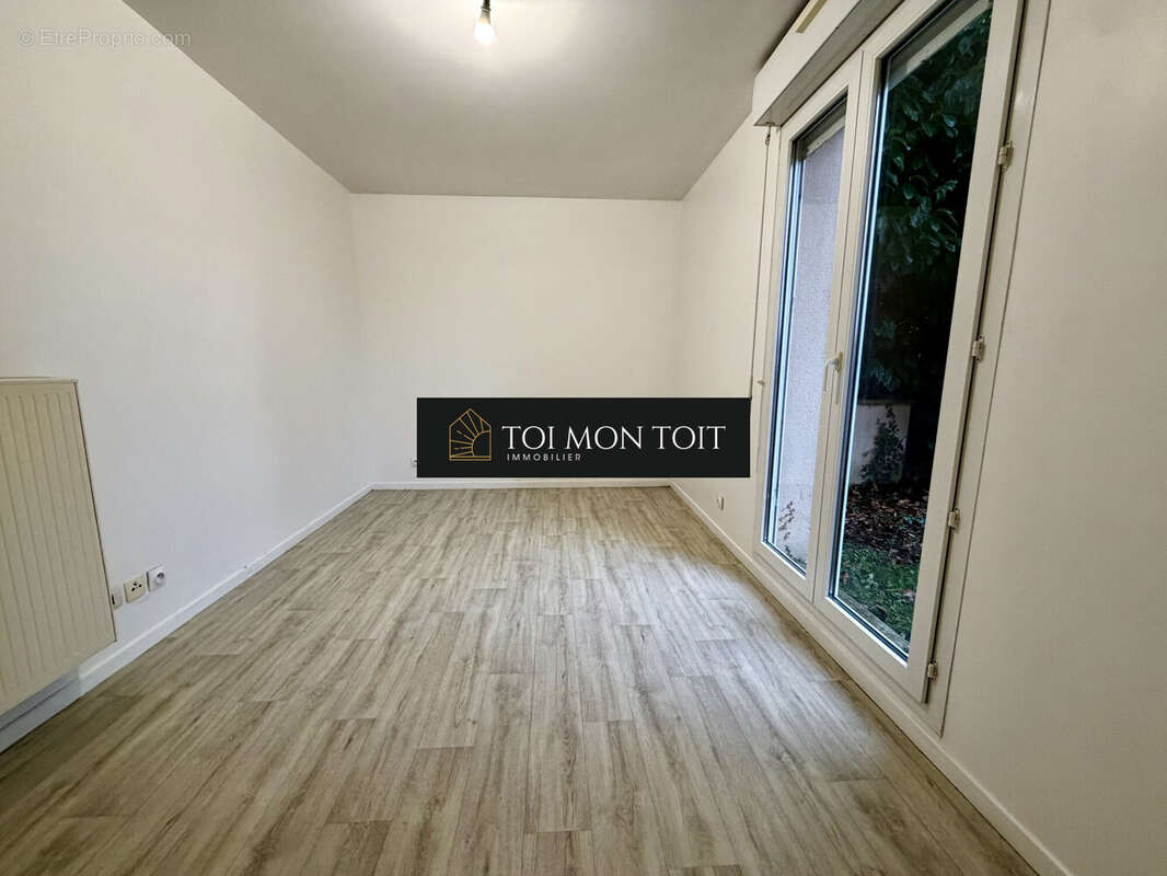 Appartement à SURVILLIERS