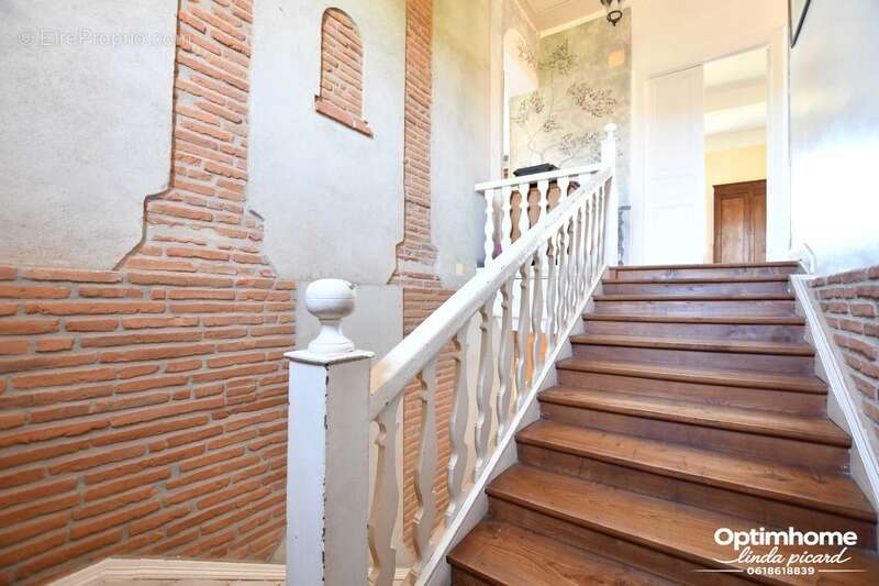 Maison à LA SALVETAT-SAINT-GILLES