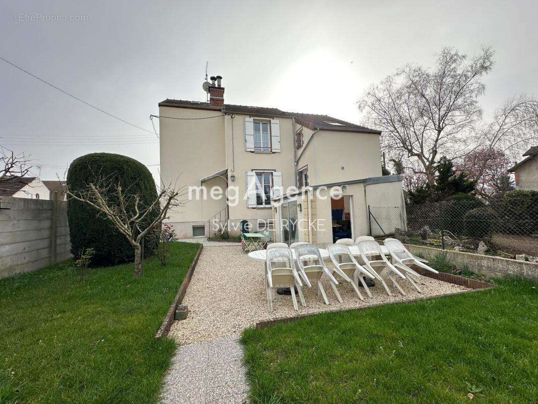 Maison à SENS