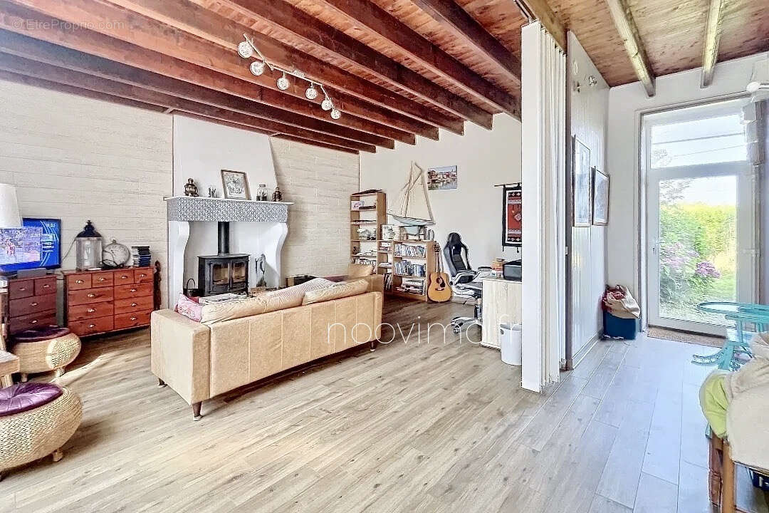 Maison à LA GOUESNIERE