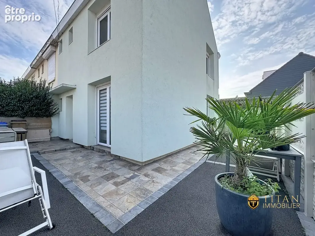 En exclusivité  Maison semi-individuelle de 103 m² - 3 chambres  Malo-les-Bains (59240) - Titan Immobilier