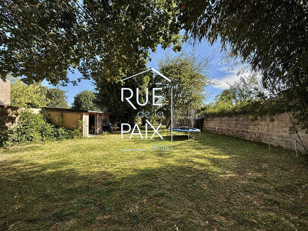 Charmante maison de ville à Parthenay - 172 m2 - photo 3