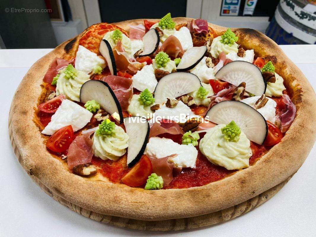 Commerce à MONTMERLE-SUR-SAONE