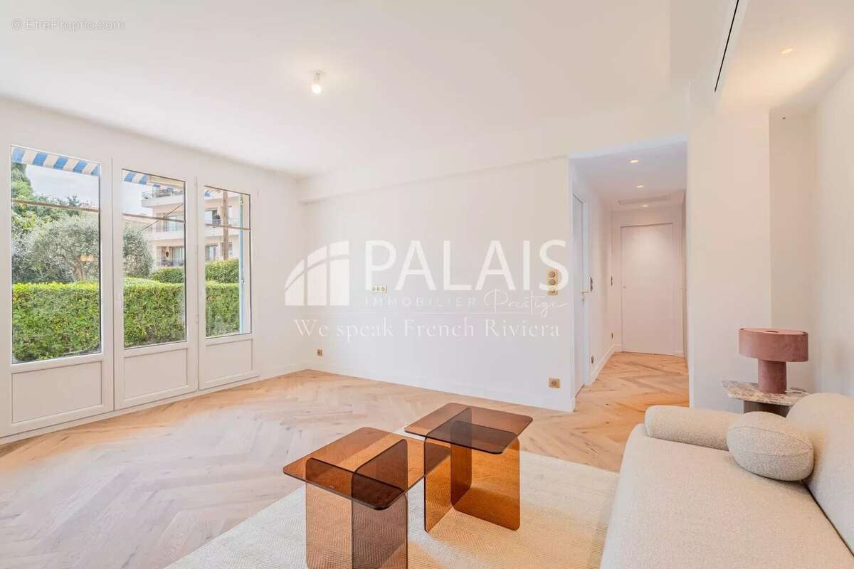 Appartement à BEAULIEU-SUR-MER