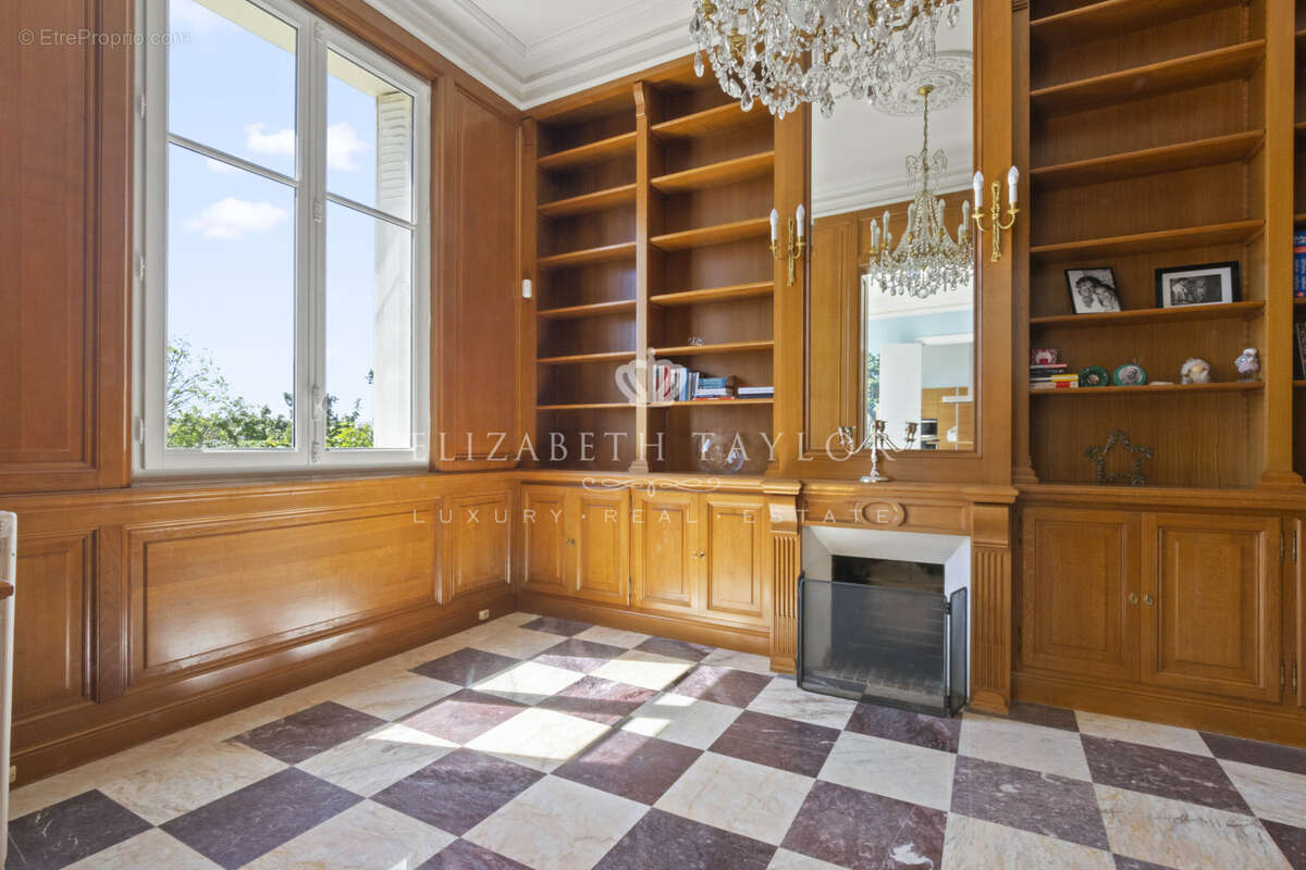 Maison à SAINT-GERMAIN-EN-LAYE