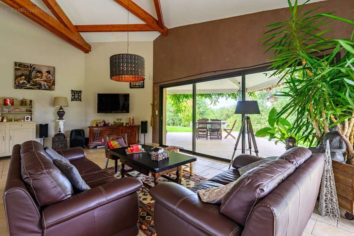 Superbe villa 200m² à proximité de Négrepelisse - photo 13