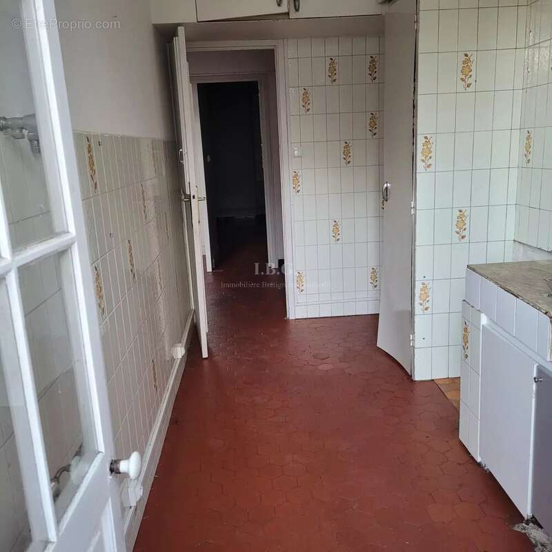 Appartement à MARSEILLE-7E