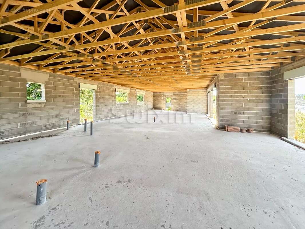 Maison à SAINT-REMEZE