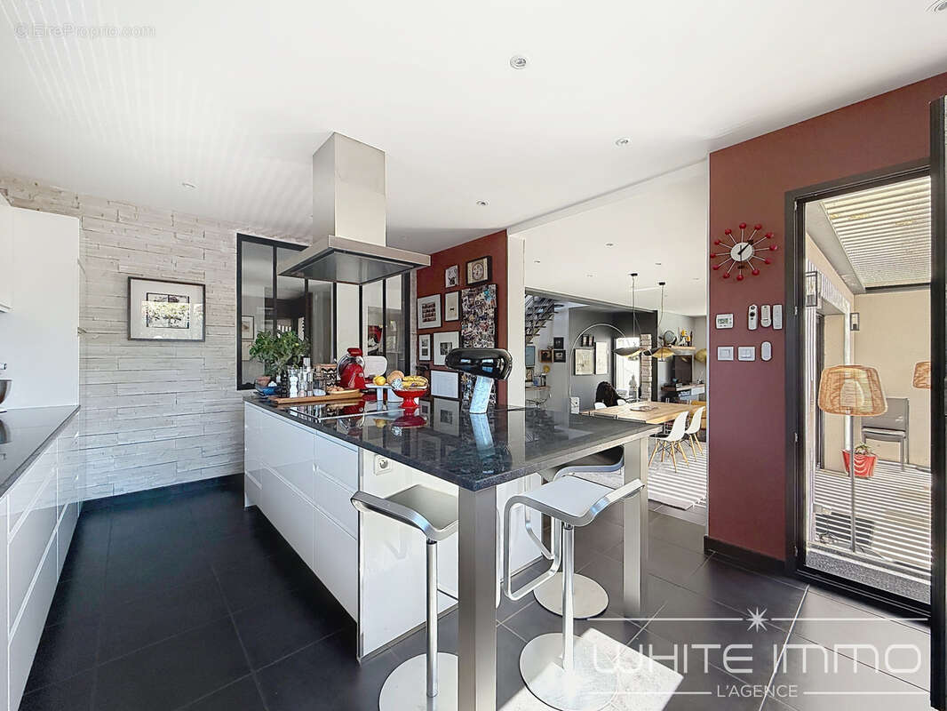 Maison à FRANCHEVILLE