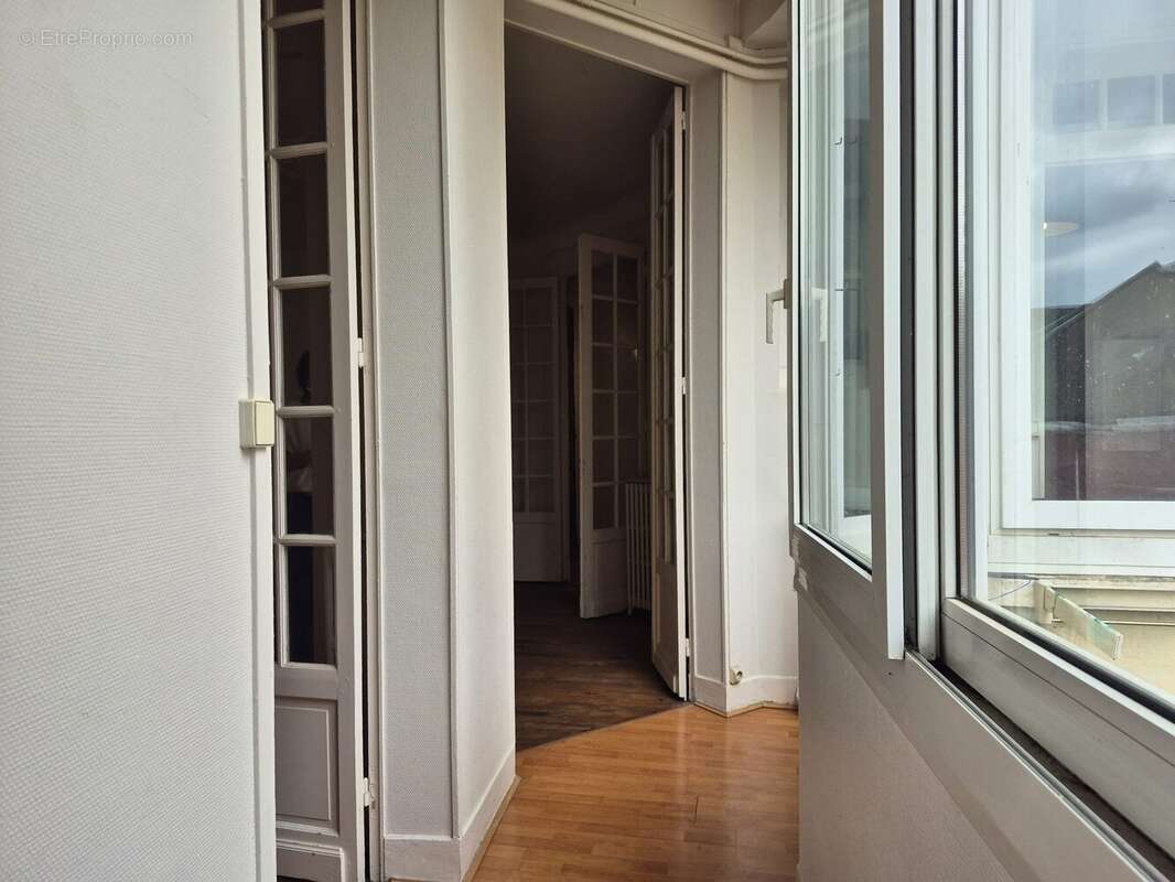 Appartement 102 m² à Tarbes  - photo 9