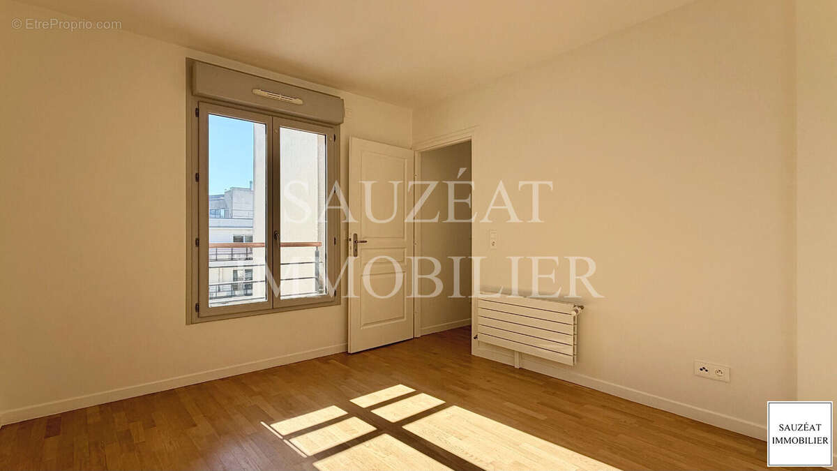 Appartement à MONTROUGE