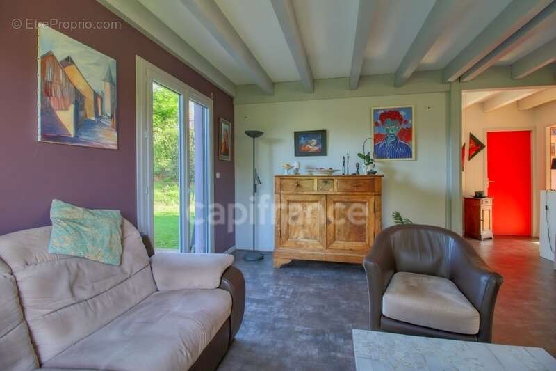 Maison à SAINTE-HELENE-DU-LAC