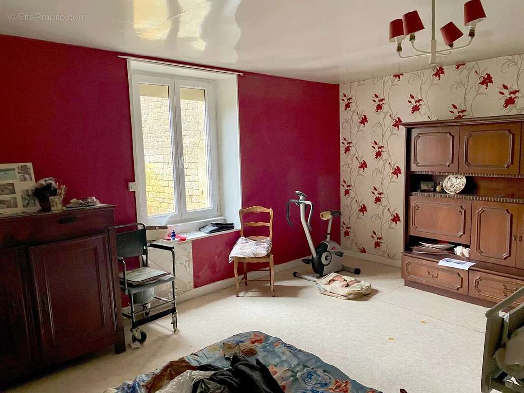 Maison à ALLONDRELLE-LA-MALMAISON