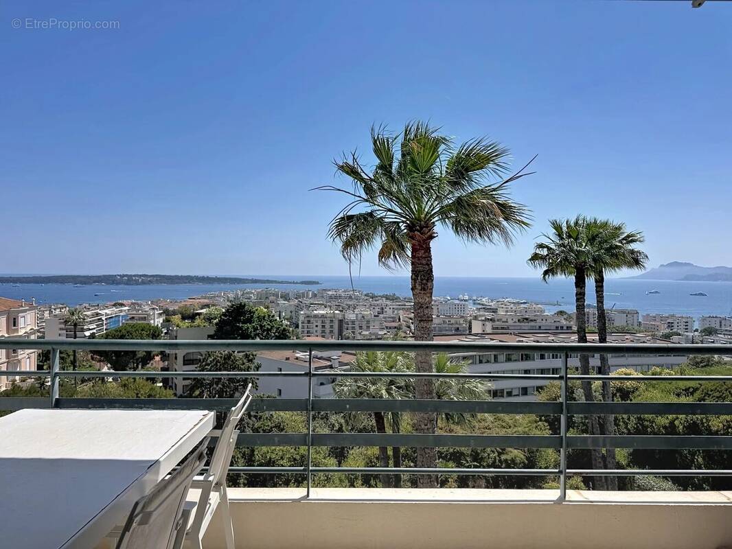 Appartement à CANNES