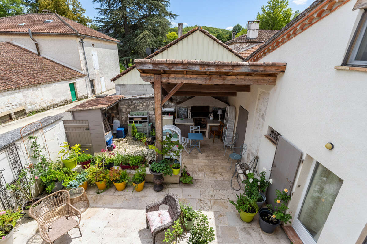 Maison de village avec jardin - photo 24