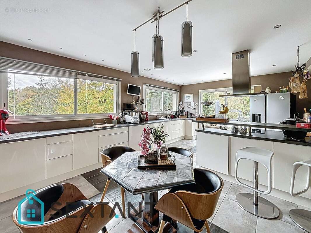 Maison à QUEVREVILLE-LA-POTERIE