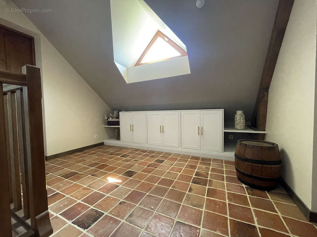Maison à SAINTE-GENEVIEVE