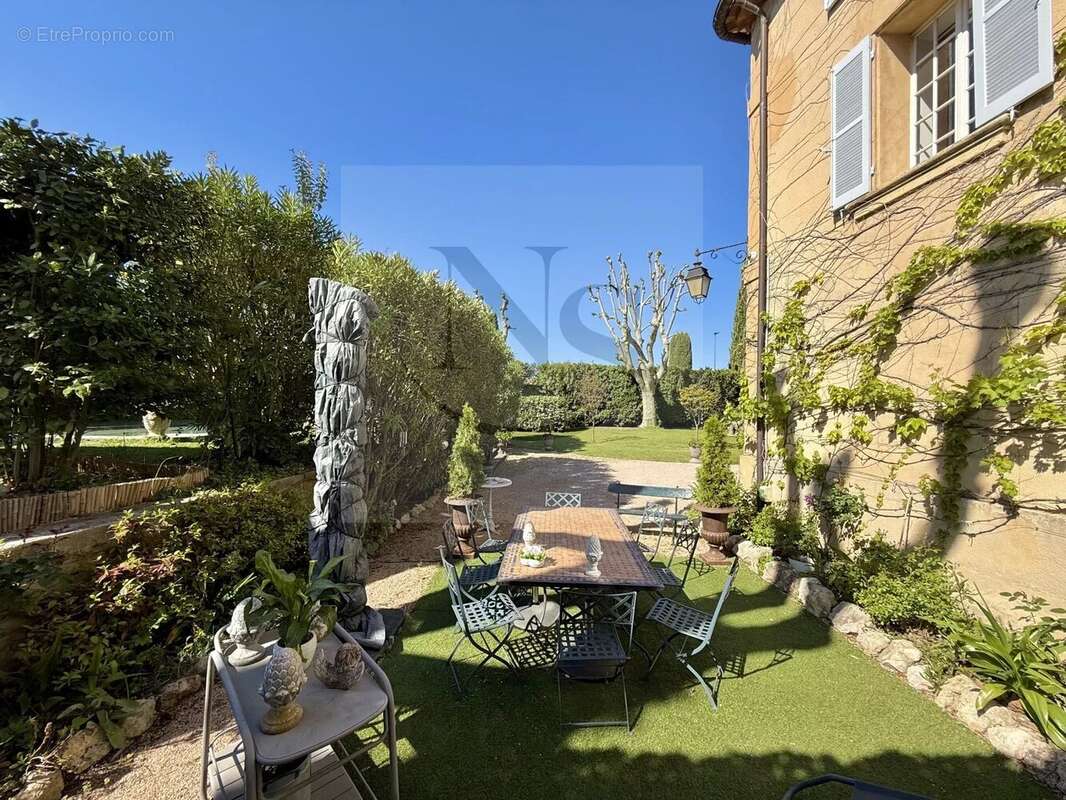 Maison à AIX-EN-PROVENCE