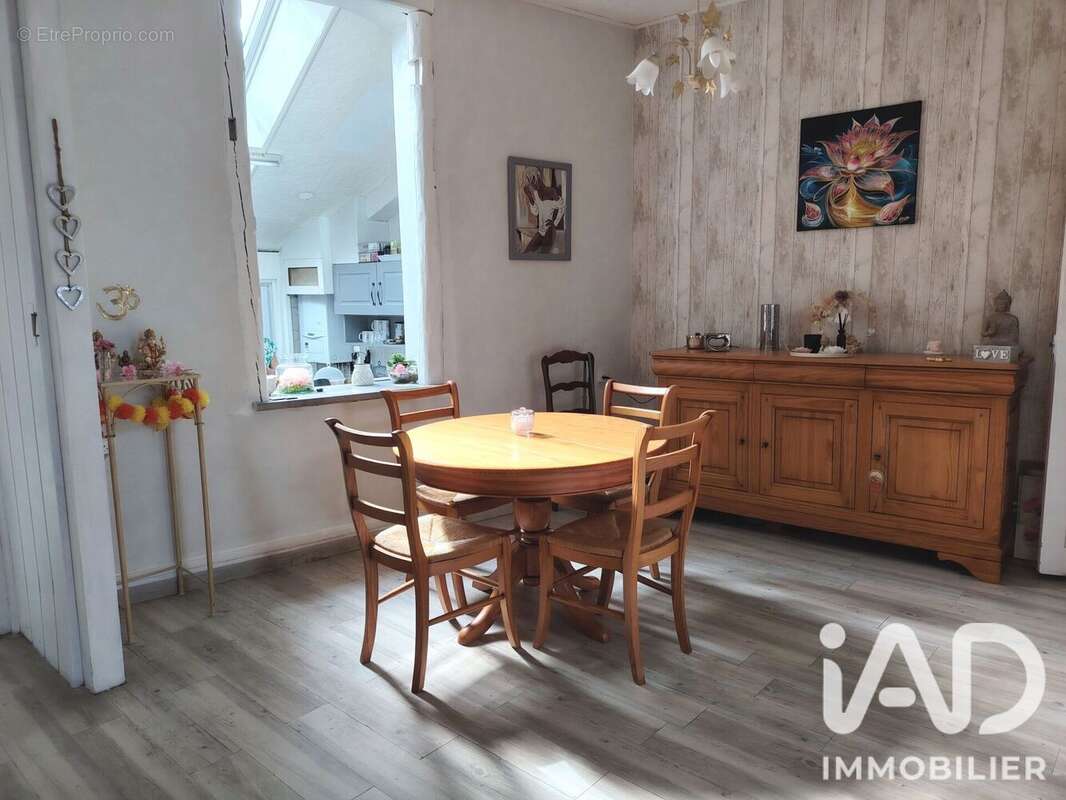 Maison 85 m² à Corbie  - photo 2