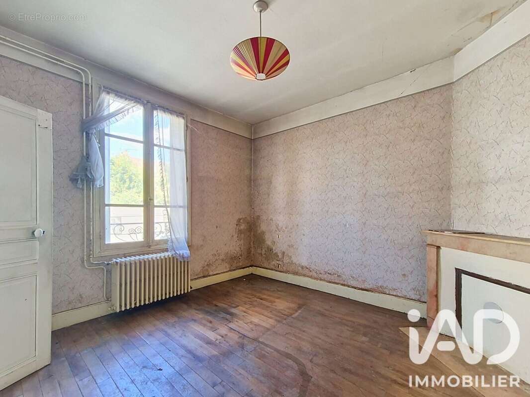 Photo 9 - Maison à YZEURE