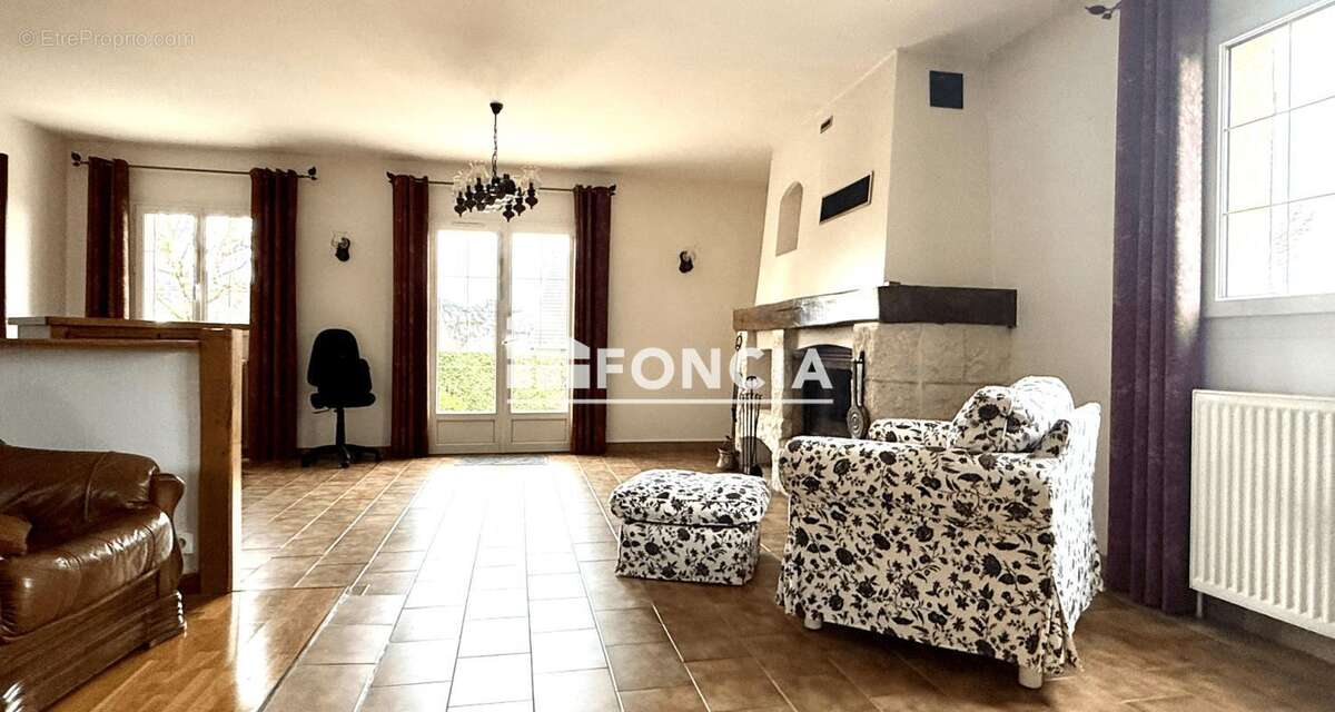 Maison à VILLERS-COTTERETS