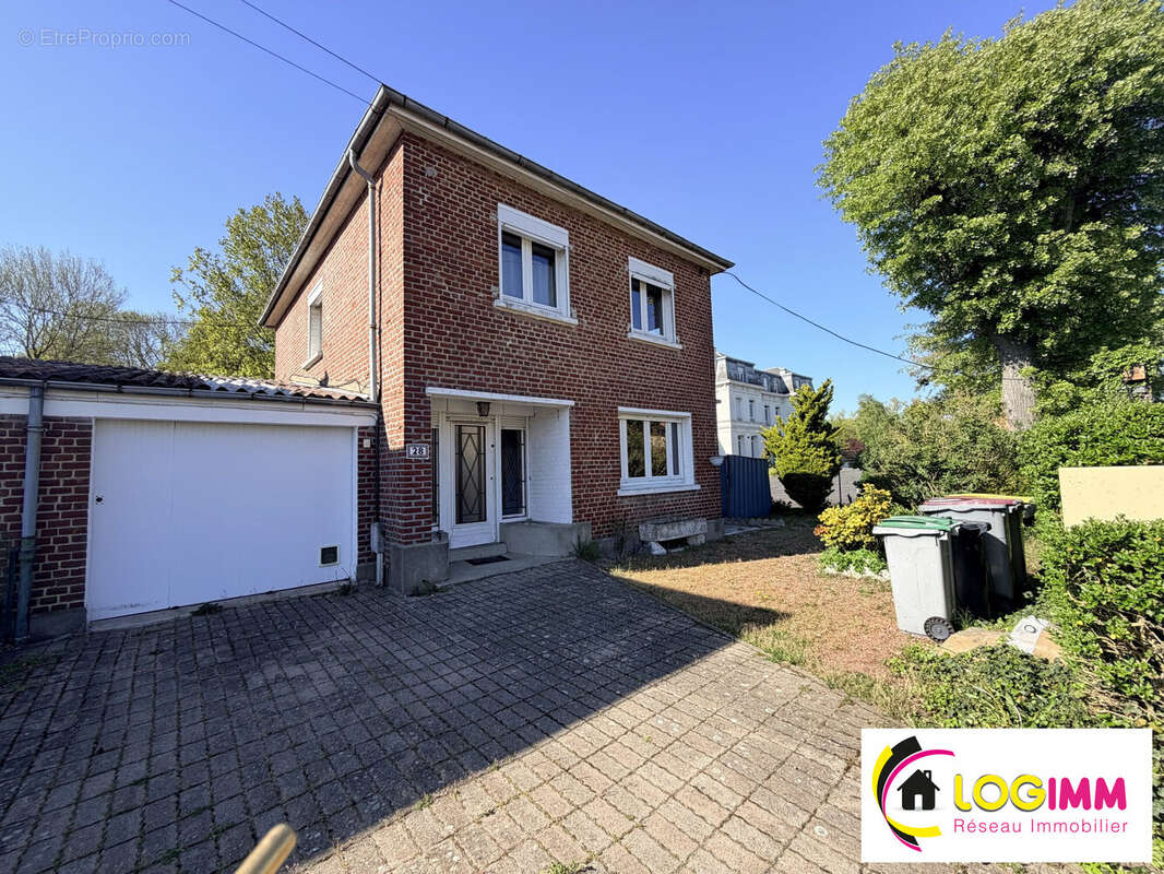Maison à LE CATEAU-CAMBRESIS