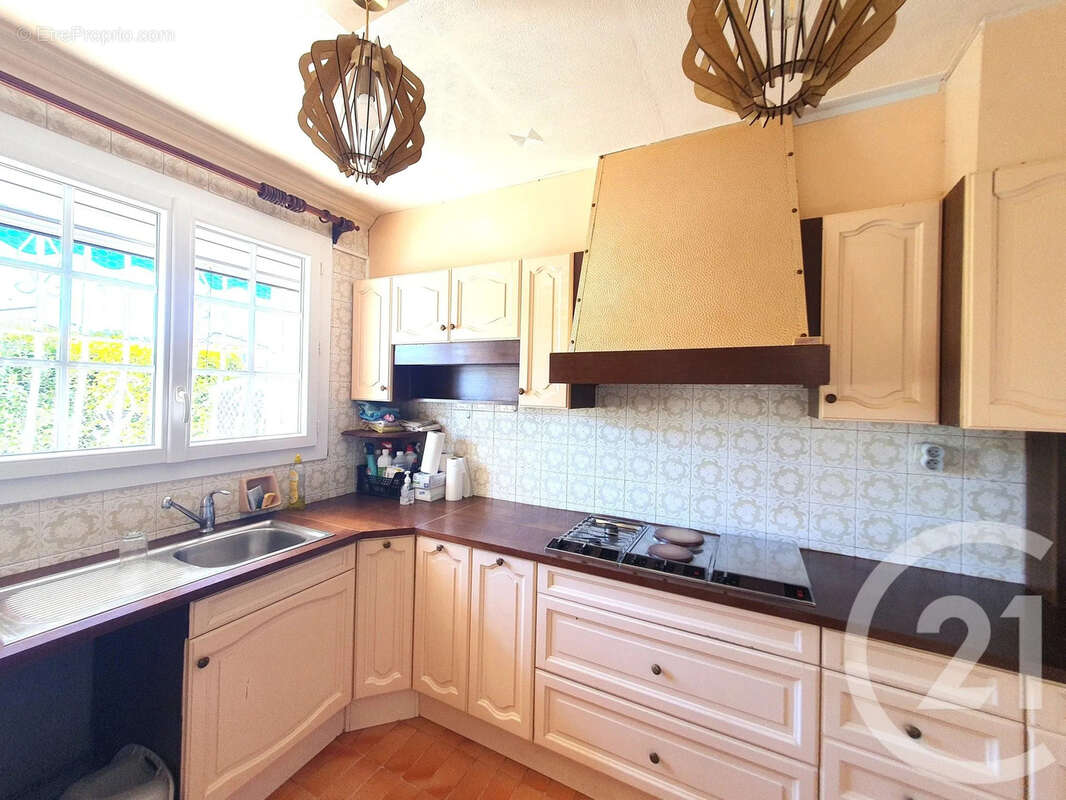 Maison 104 m² à Perpignan  - photo 5