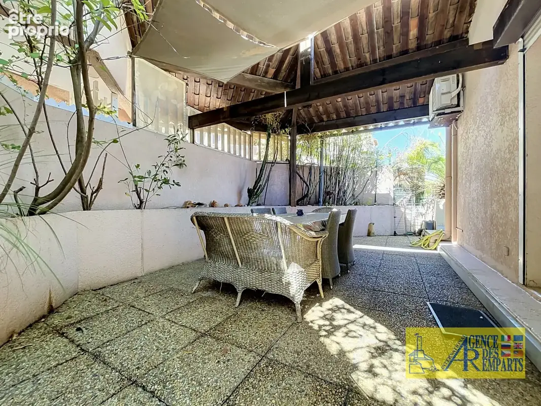 Studio avec grande terrasse et parking   Antibes Port Vauban - photo 6