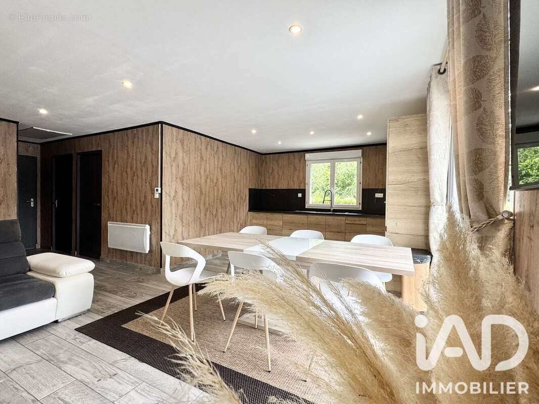 Maison 68 m² à Rimogne  - photo 4