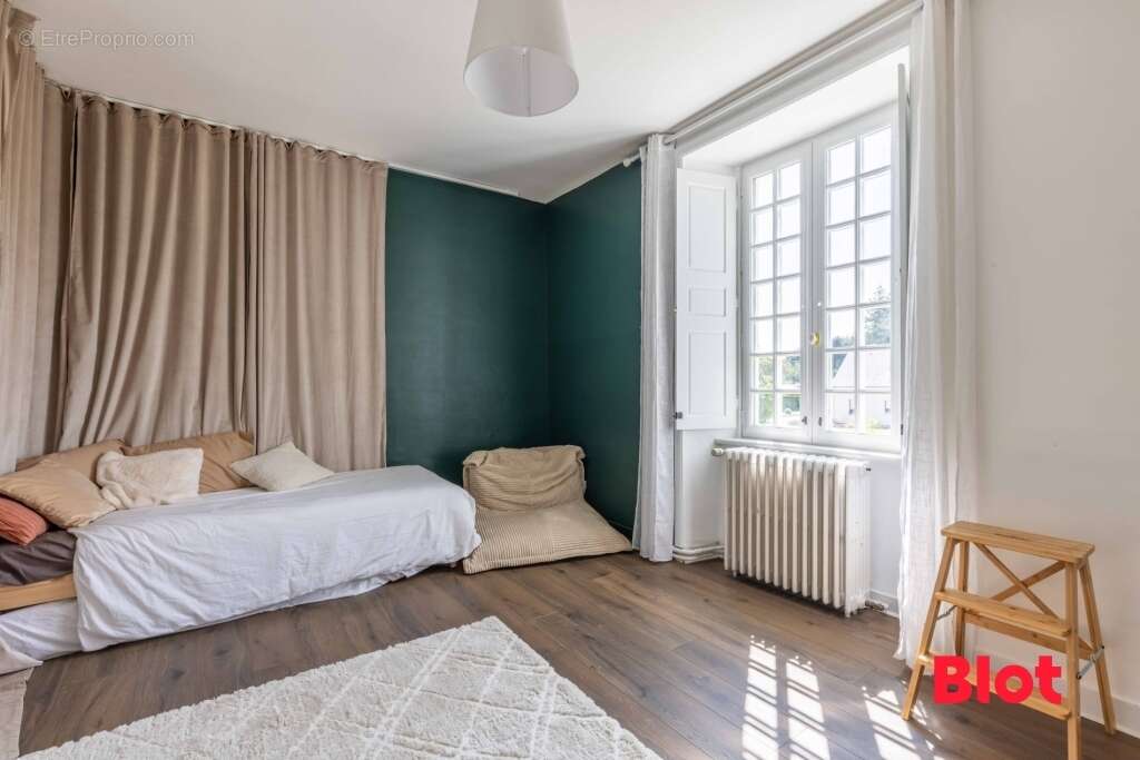 Maison à LOUVIGNE-DE-BAIS