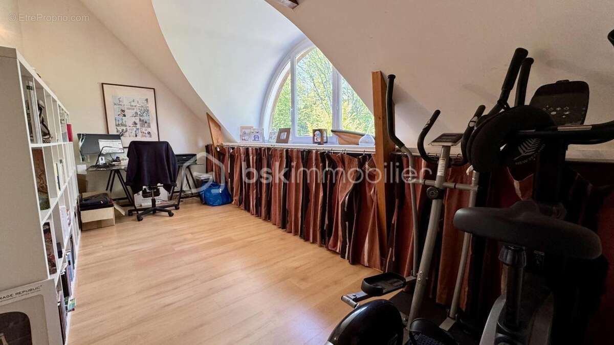 Très belle maison contemporaine familiale - 8 pièces - 175m2 - avec jardin – PACÉ - photo 20