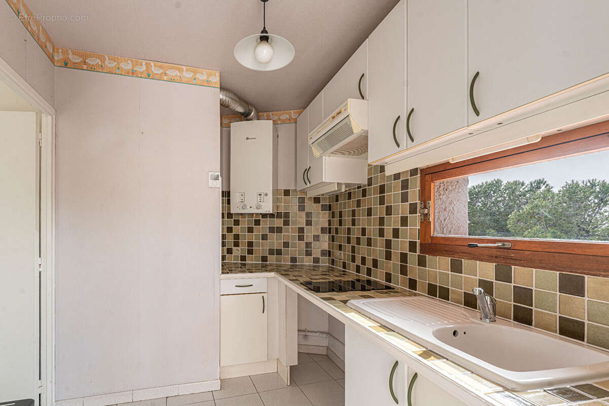 Appartement à SAUSSET-LES-PINS