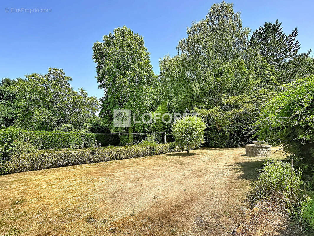 Maison Saint Perreux 7 pièce(s) 131 m2 - photo 11