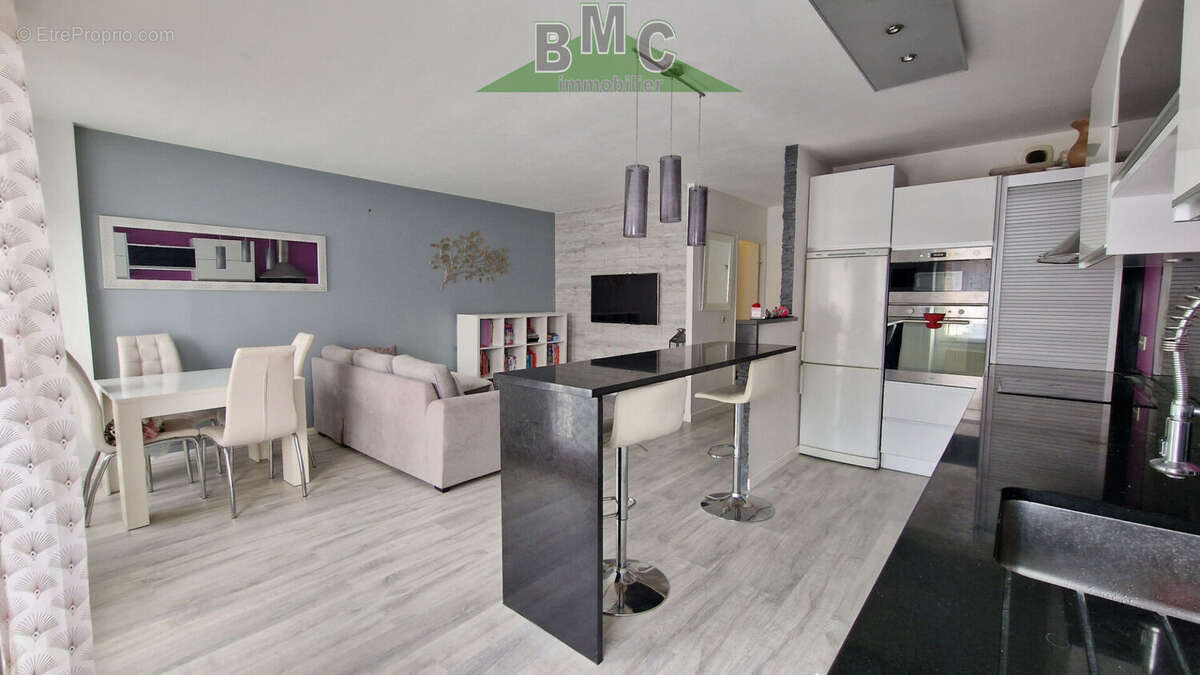 Appartement à LE PLESSIS-BOUCHARD