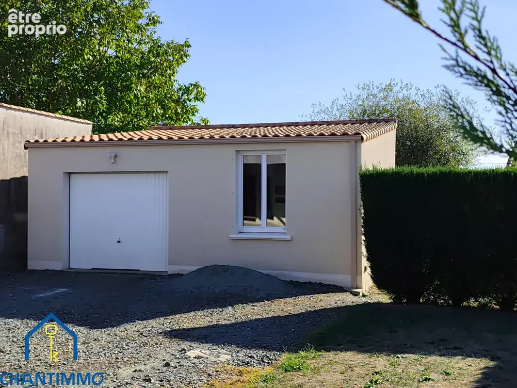 A vendre - Charmant pavillon de plain-pied   133 m2   Terrain de 1 311 m2   Secteur Chantonnay - photo 13