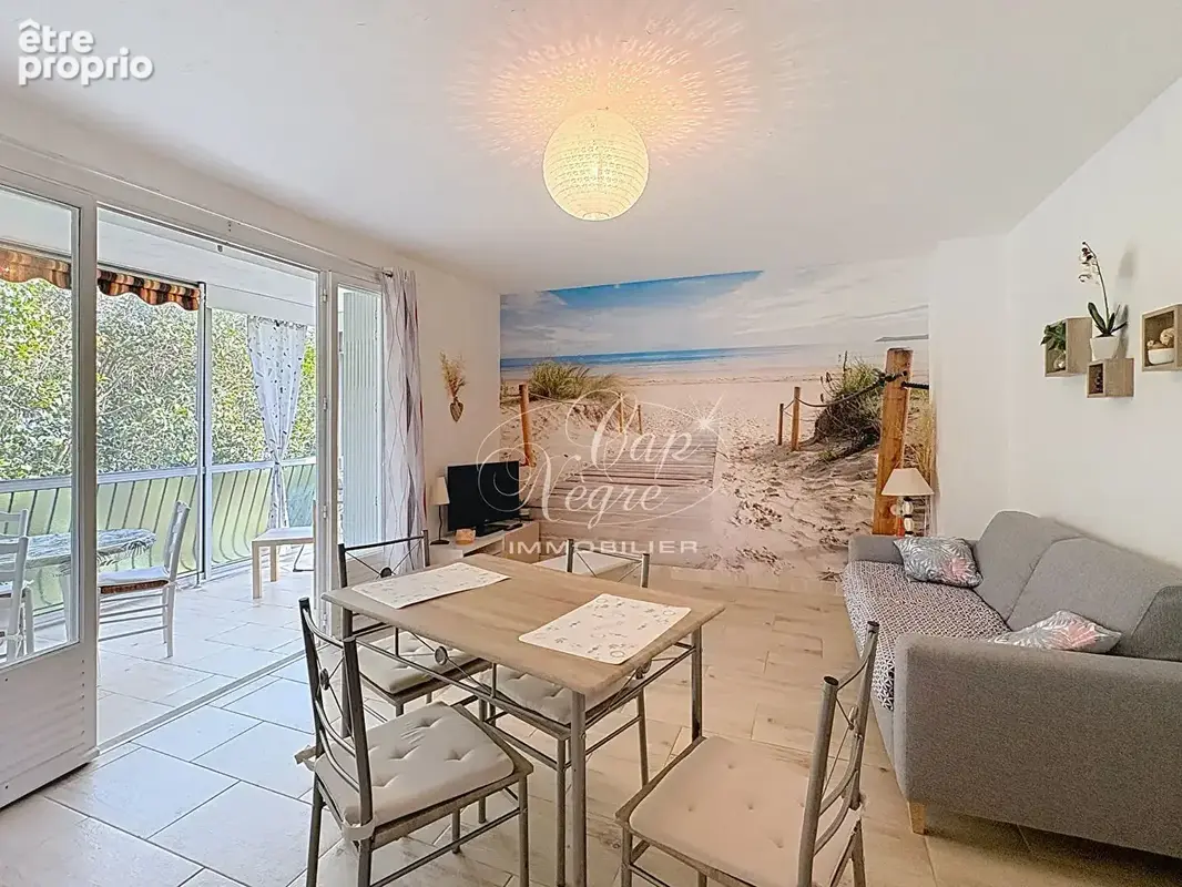 Appartement rénové proche centre & port dernier étage à vendre à cavalaire sur mer - golfe de saint tropez - photo 2