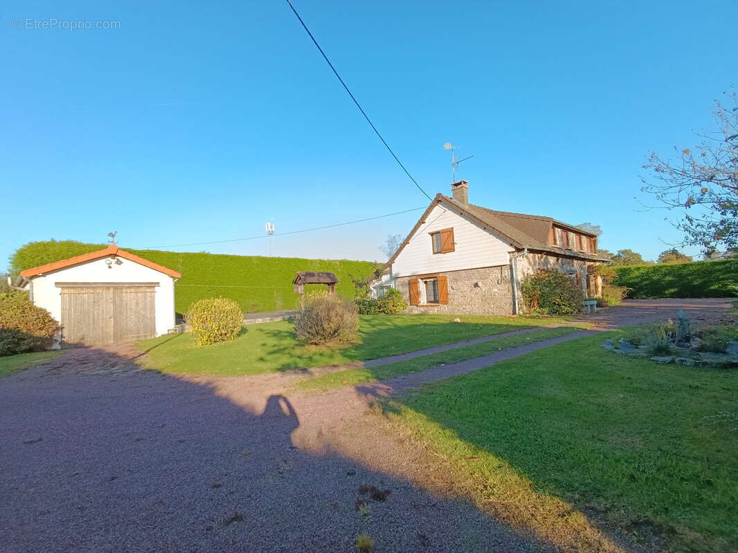 Maison à LA TRINITE