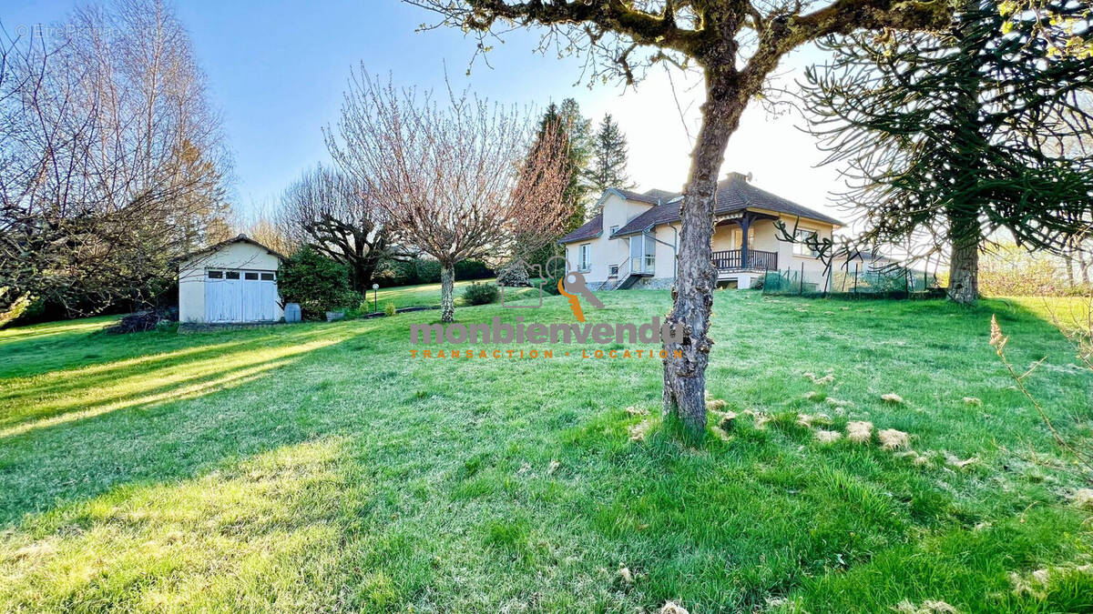 Maison à LAROQUEBROU