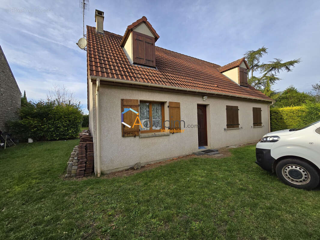 Maison à BONCE