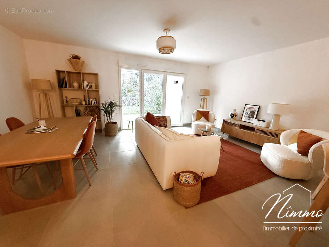 Appartement à NIMES