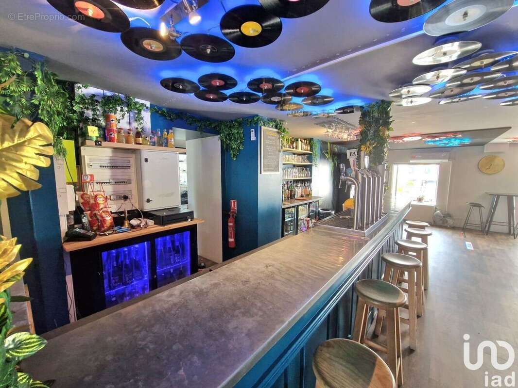 Photo 2 - Commerce à REIMS