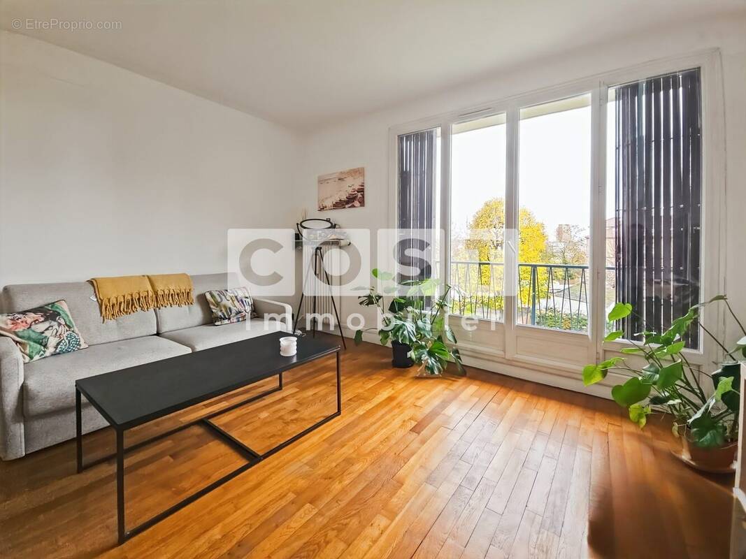 Appartement à BOIS-COLOMBES