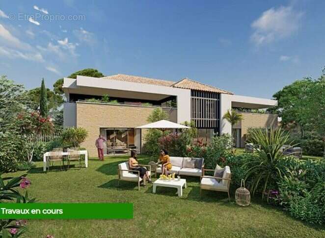 Appartement à SIX-FOURS-LES-PLAGES